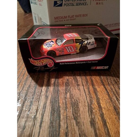 Vintage 1998 Hot Wheels Racing Ricky Rudd Tide Die Cast Nascar Car Ford Taurus - Picture 2 of 6